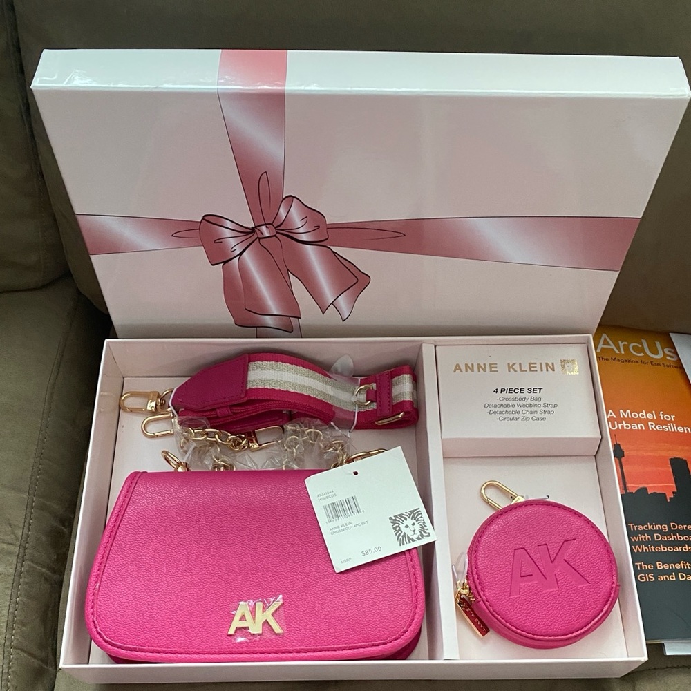 Anne Klein Vibrant Pink Accessory Set - Picture 2 of 2